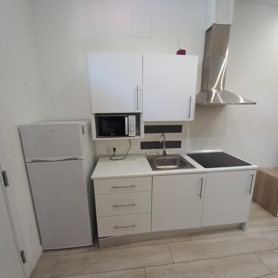 Malaga Velarde Center Apartment ภายนอก รูปภาพ